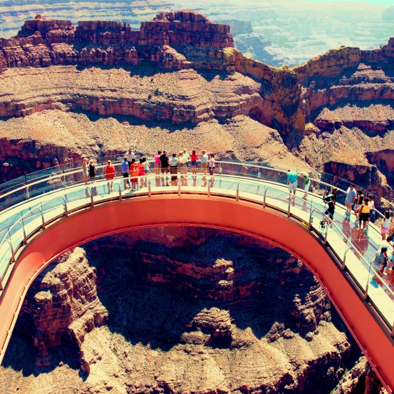 Skywalk-at-Eagle-Point-Grand-Canyon
