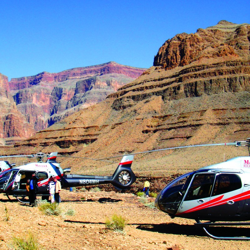 Grand-Canyon-Helicopter-Landing