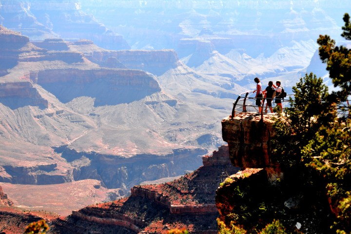 Grand-Canyon-Mather-Point-in-the-Morning
