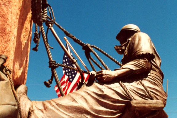 Hoover Dam Climber Statue